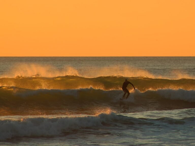 Photo Surfing lesson