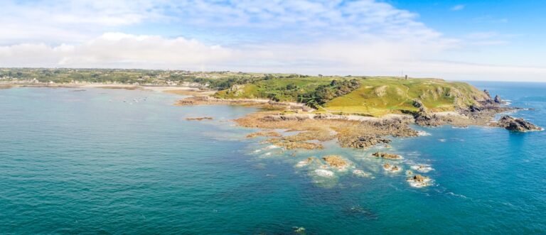 Photo Scenic coastline